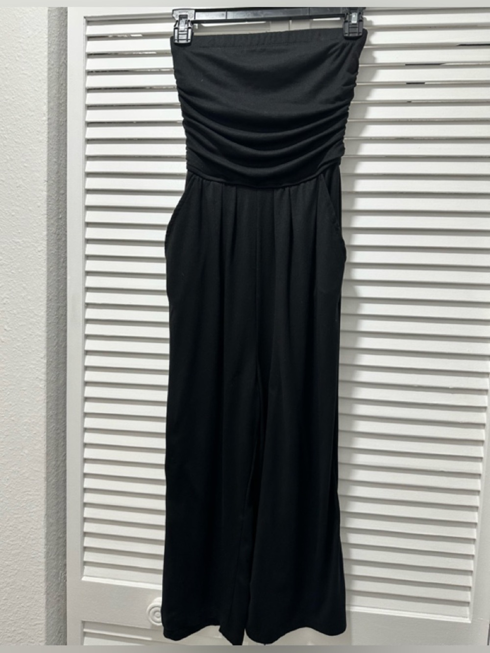 Justify Strapless Cropped Leg Jumper